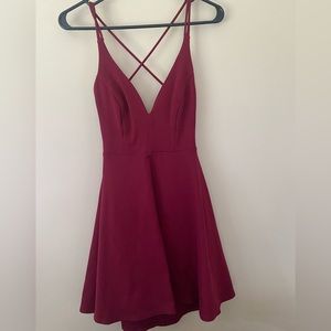 Lulu’s Mini Dress // 💐